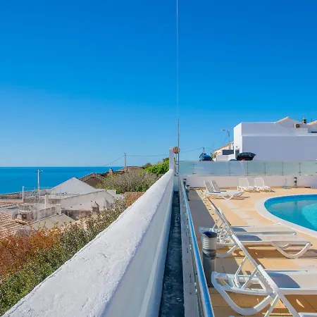 Bay L - Casa Mar Azul