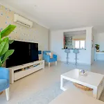 Bay L - Casa Mar Azul