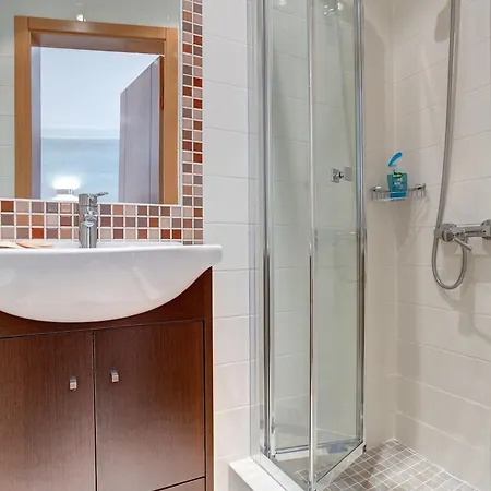 Bay L - Casa Mar Azul *