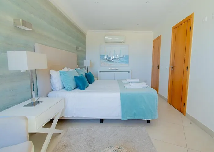 Bay L - Casa Mar Azul *