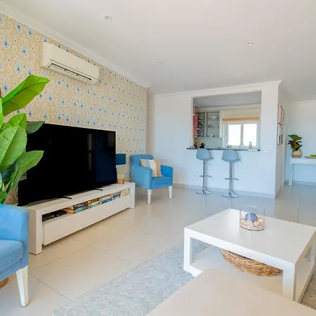 Bay L - Casa Mar Azul